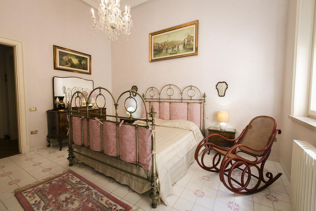 La Casa Della Zia Armenia 호텔 마르살라 객실 사진